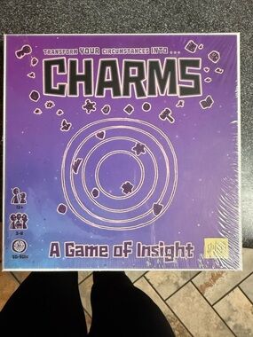Studio CHARMS Party Board Game - Purple